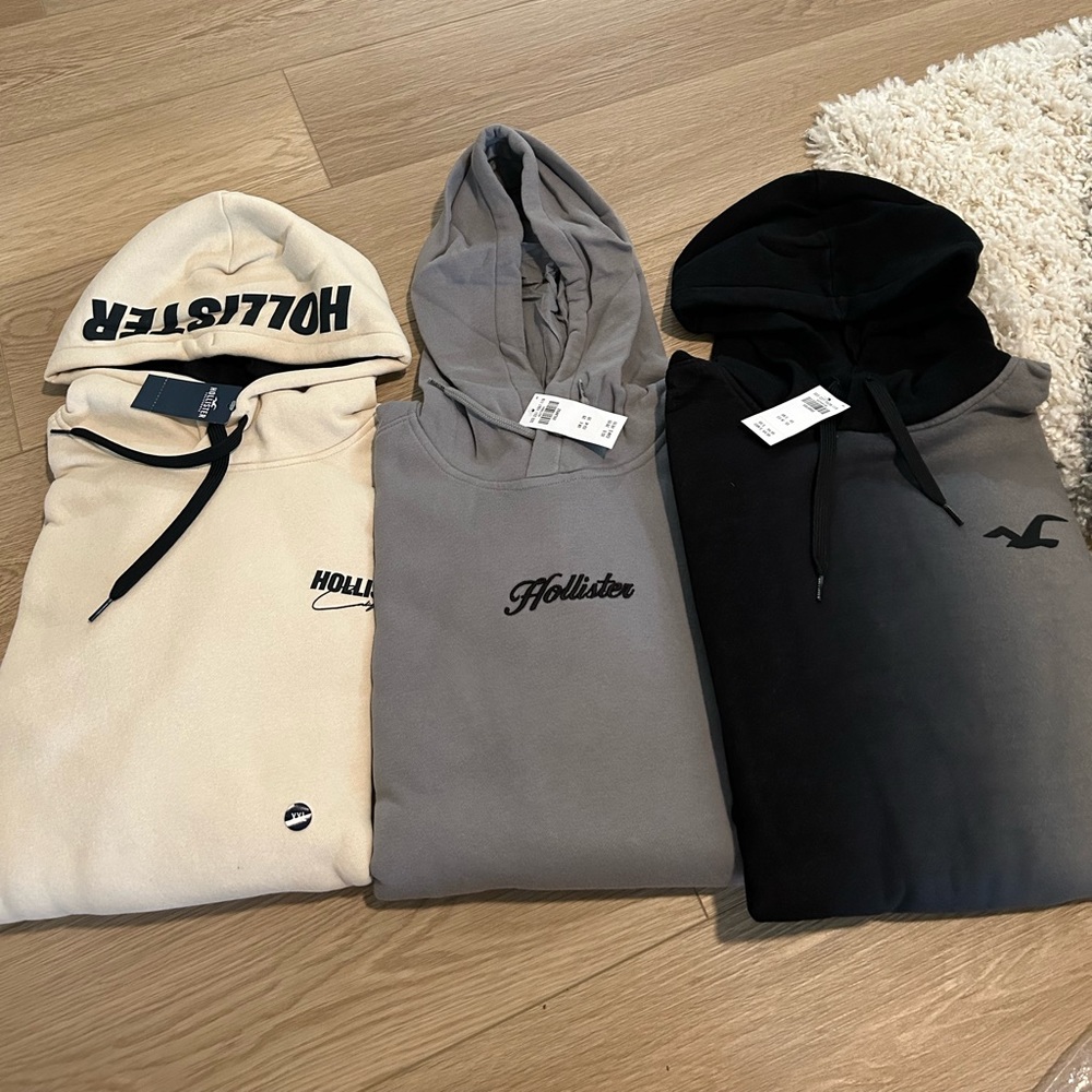 NWT 3 hollister hoodies size XXL fleece inside